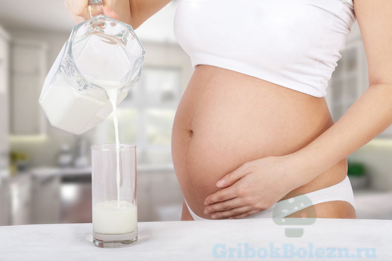 беременная с молоком